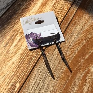 NWT 2” Libby Edelman Dark Silver Earrings